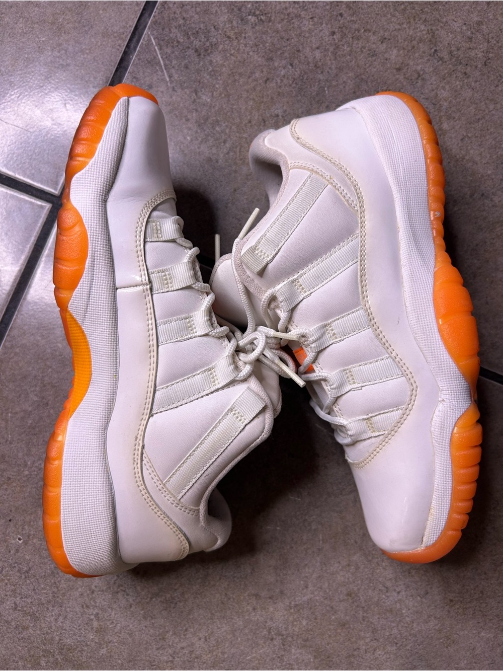 Jordan 11